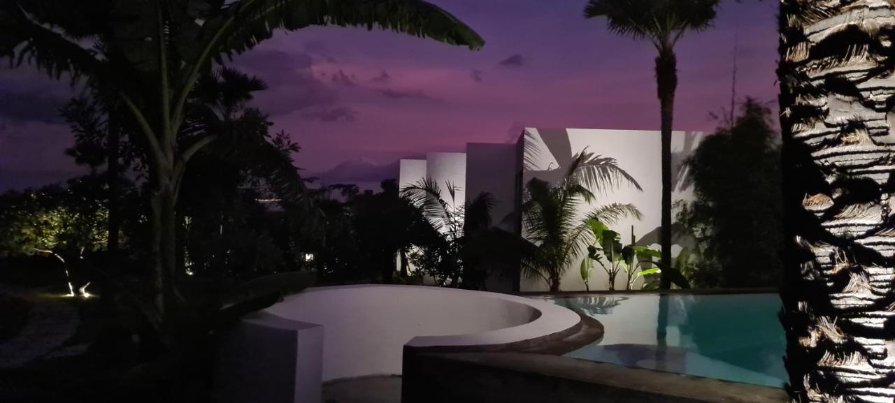 Palm Springs Bali Dive Resort Tulamben Kültér fotó